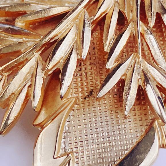 VTG Mid Century Brooch Leaf Wheat Botanical 1950s Gold Tone Textured Jewelry - Picture 5 of 12